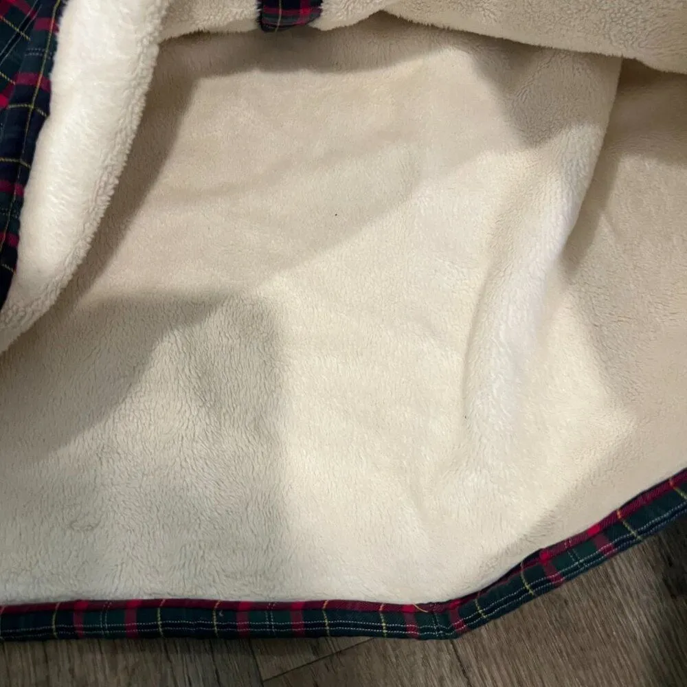 LL Bean medium fleeced lined sweater - Image 9