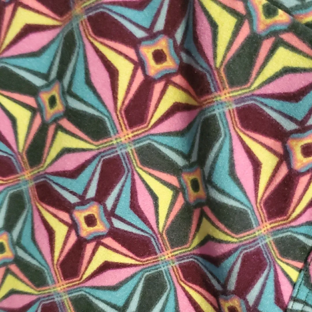 LuLaRoe Multicolor Geometric Leggings - Image 3