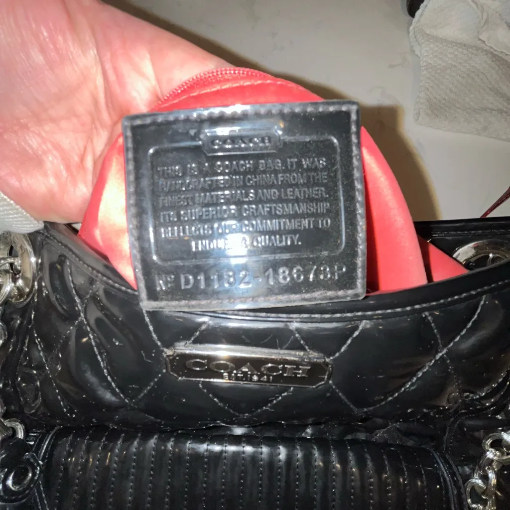 Coach Poppy Black Liquid Glass Quilted Patent Leather Shoulder Bag - Image 8