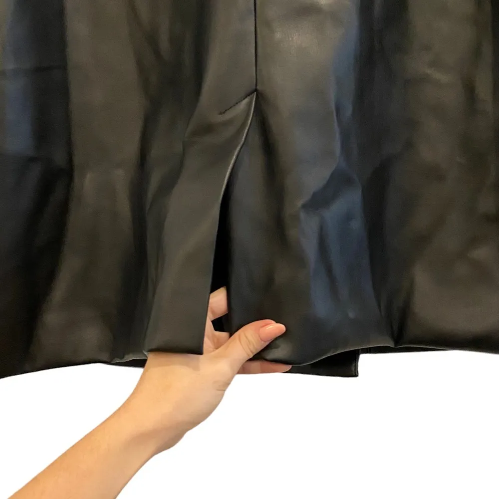 Missguided Black Soft Faux Leather Oversized Blazer - Image 11