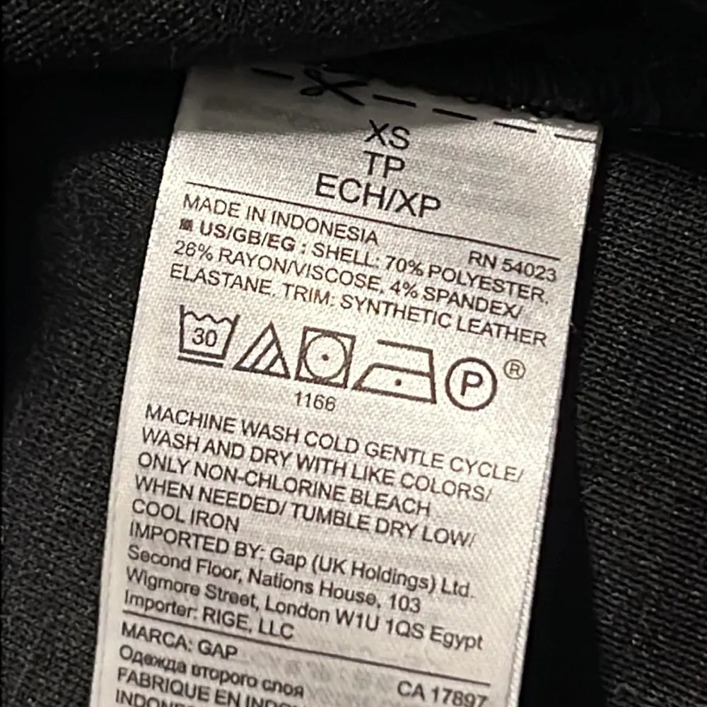 GAP womens size XS plain black dress 3/4 sleeves knee length funeral church - Image 4