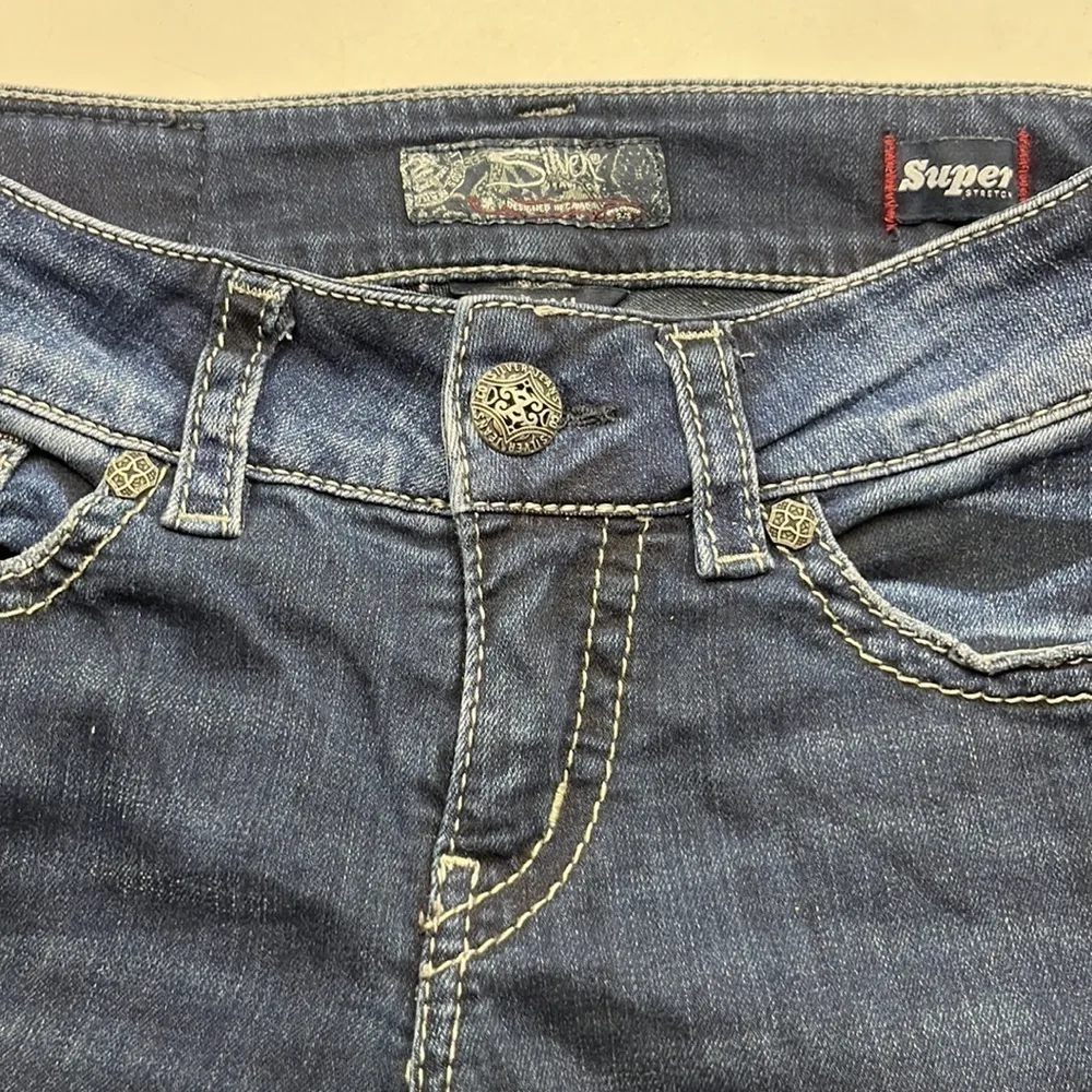 Silver Jeans Suki Mid Capri Size 27 - Image 15