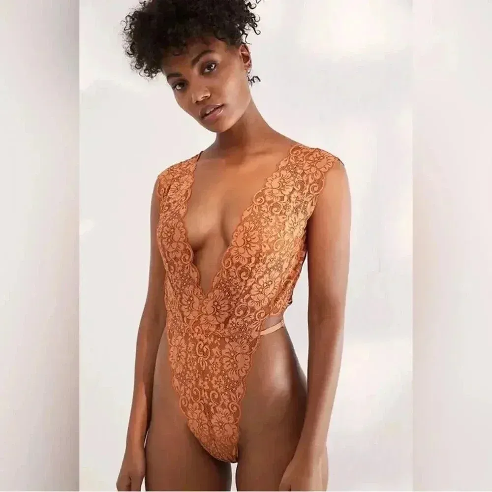 We Are HAH Free People Cut To The Chase Lace Bodysuit Brown Sugar Small NWT - Image 2