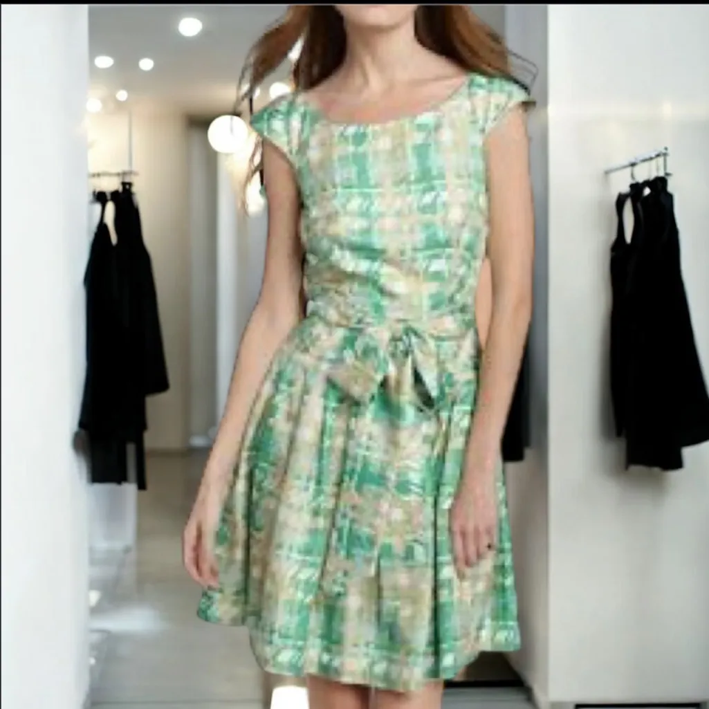 Kate Spade New York SILK RETRO
Plaid Fit & Flare Dress 60s Style Size
4 - Image 2