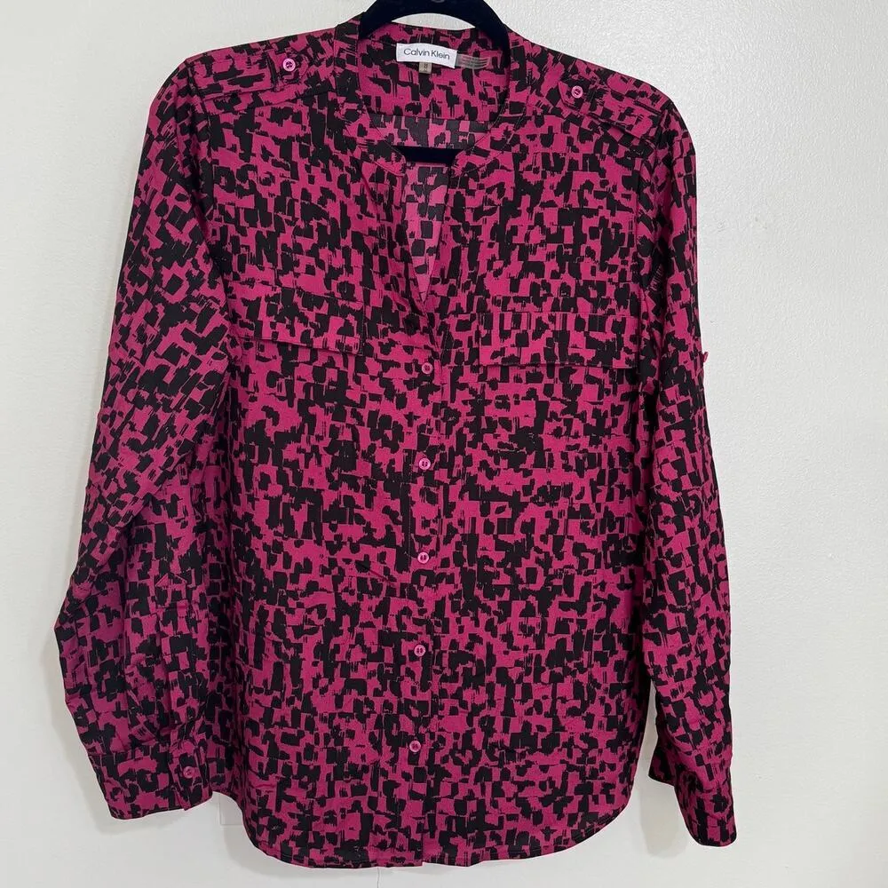 CALVIN KLEIN Geometric Long Sleeve Button Down Blouse Crepe Fuchsia NWOT Medium - Image 9
