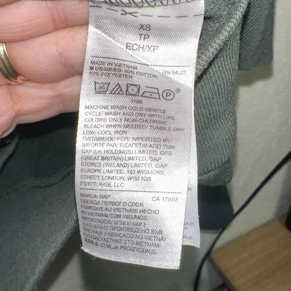 Gap Olive Puff Sleeve Sweatshirt Soft Casual Pullover - Image 5