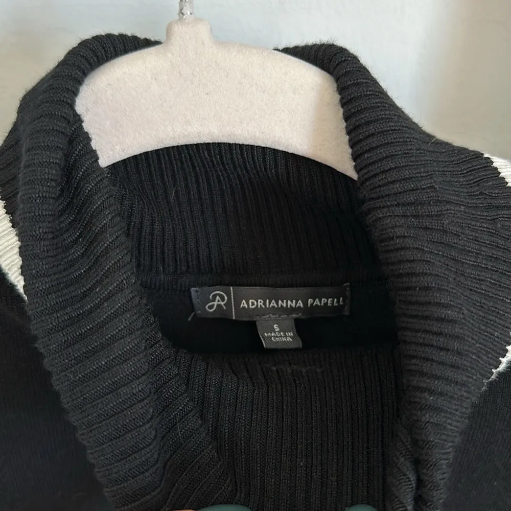 ADRIANNA PAPELL Tipped Turtleneck Sweater In Black/ Size Small - Image 6