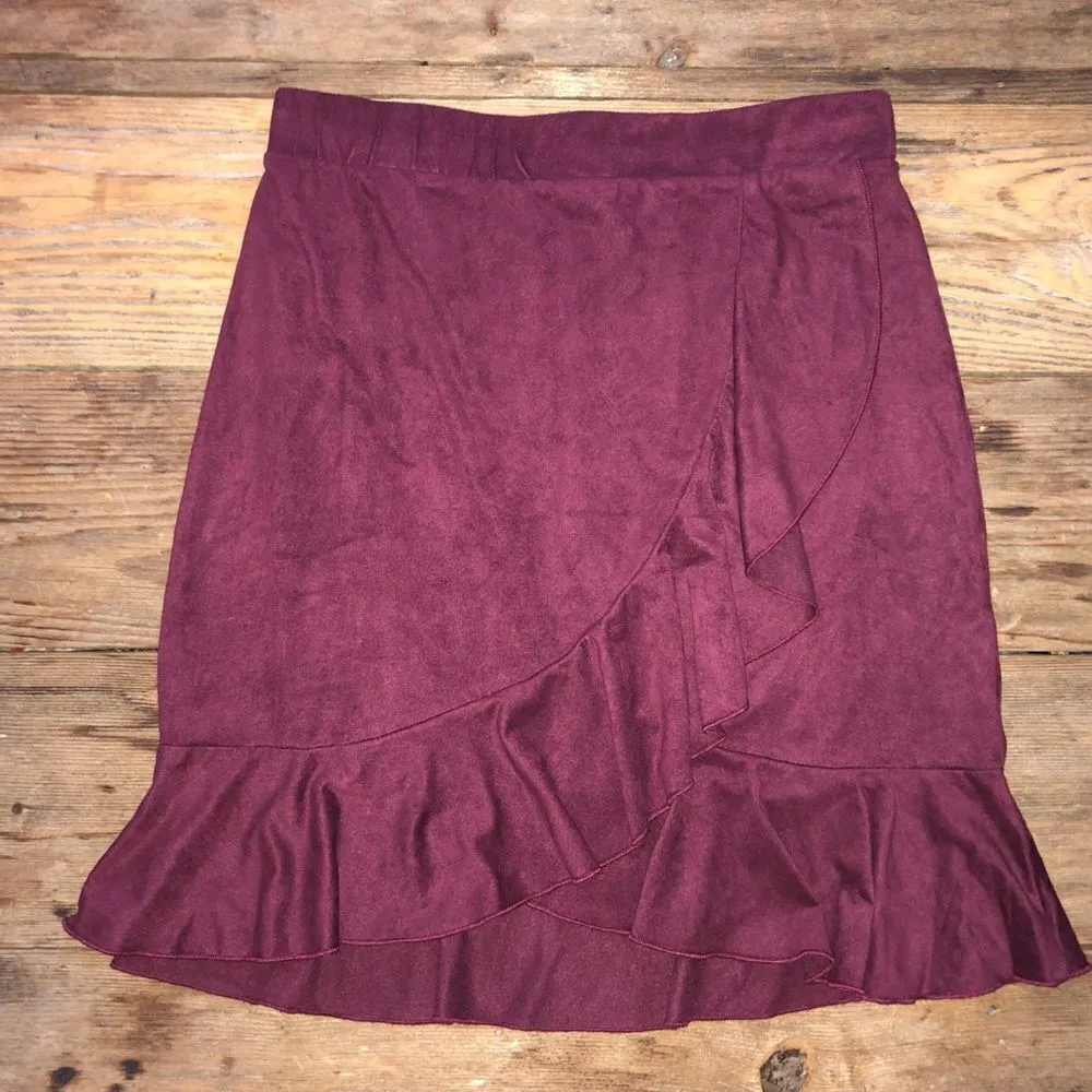 💕5️⃣ Charlotte Russe velvet ruffle skirt size med - Image 4