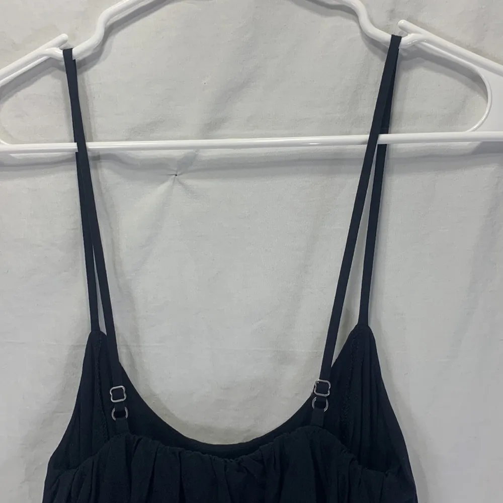 Abercrombie & Fitch Ruffle Black High Waisted Jumpsuit Size XS Jr FLAWED - Image 6