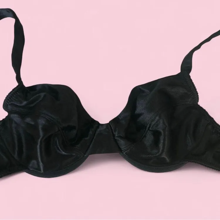 Victoria's Secret Second Skin Satin Full Coverage Bra 34B Black - Image 3