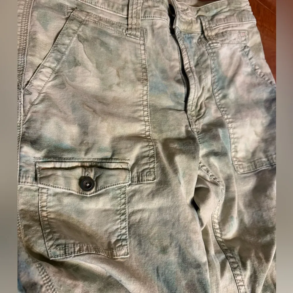 ANTHROPOLOGIE The Wanderer Women's Size 25 Green Watercolor Print Cargo Pants - Image 3