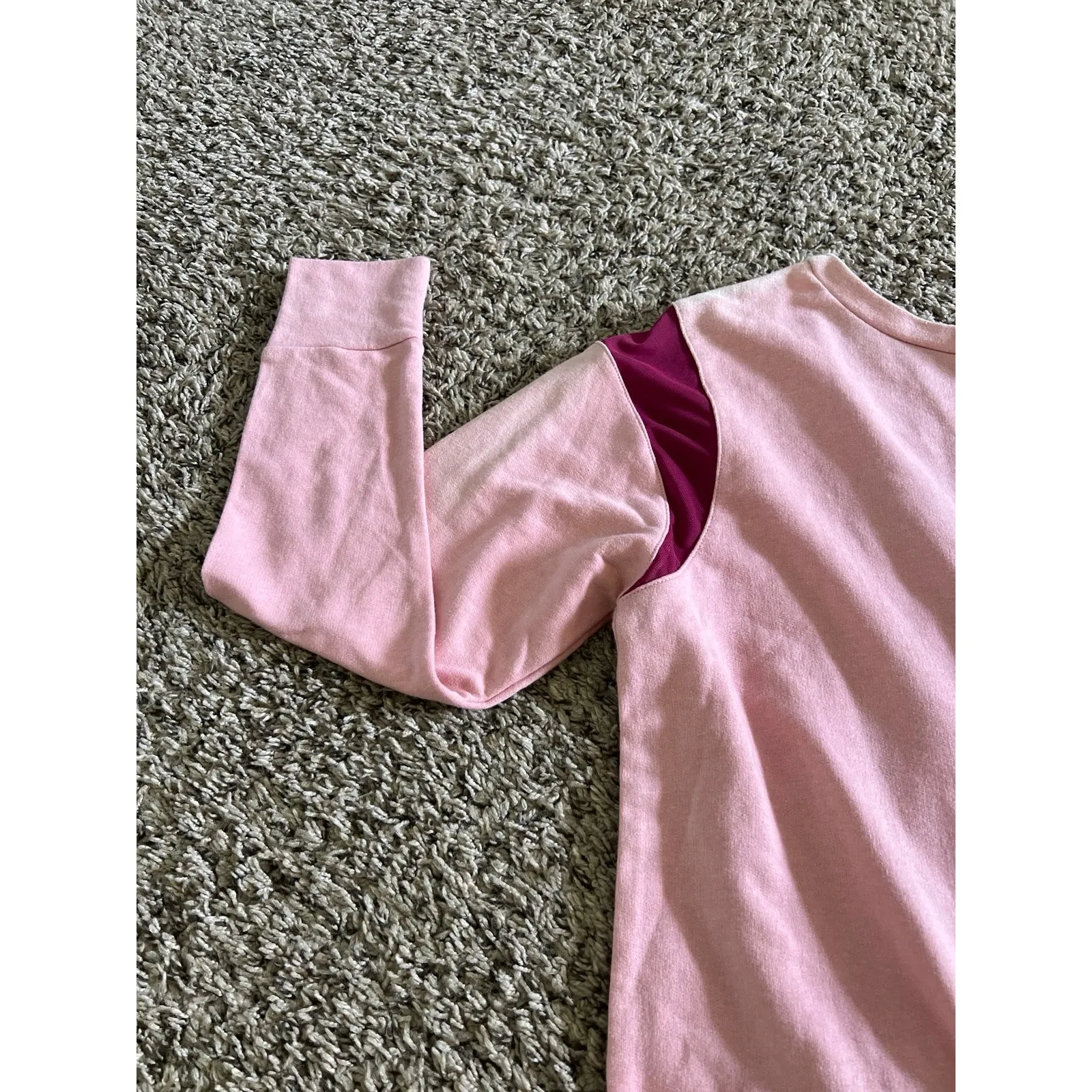 NWT Pro Player Women's‎ Pink Maroon Active Sweatshirt Size Medium - Image 4