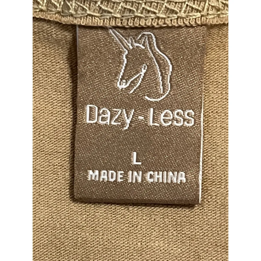 Dazy T Shirt Womens L Brown Cropped Short Sleeve Tee Pullover Top Heart Logo NWT Size L - Image 5