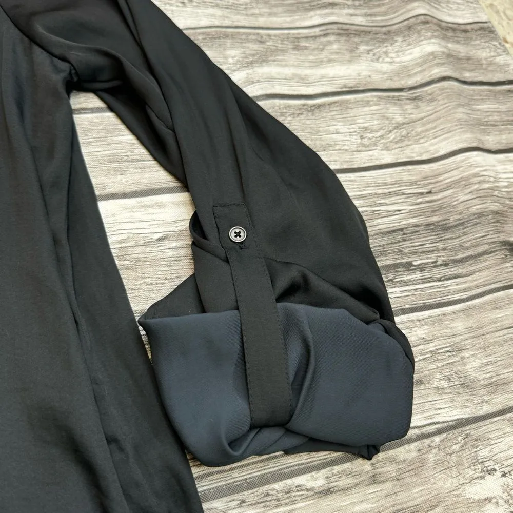 Forever 21 Women's Flowy Satiny Button Up Button Down Blouse L LG Large Black - Image 10