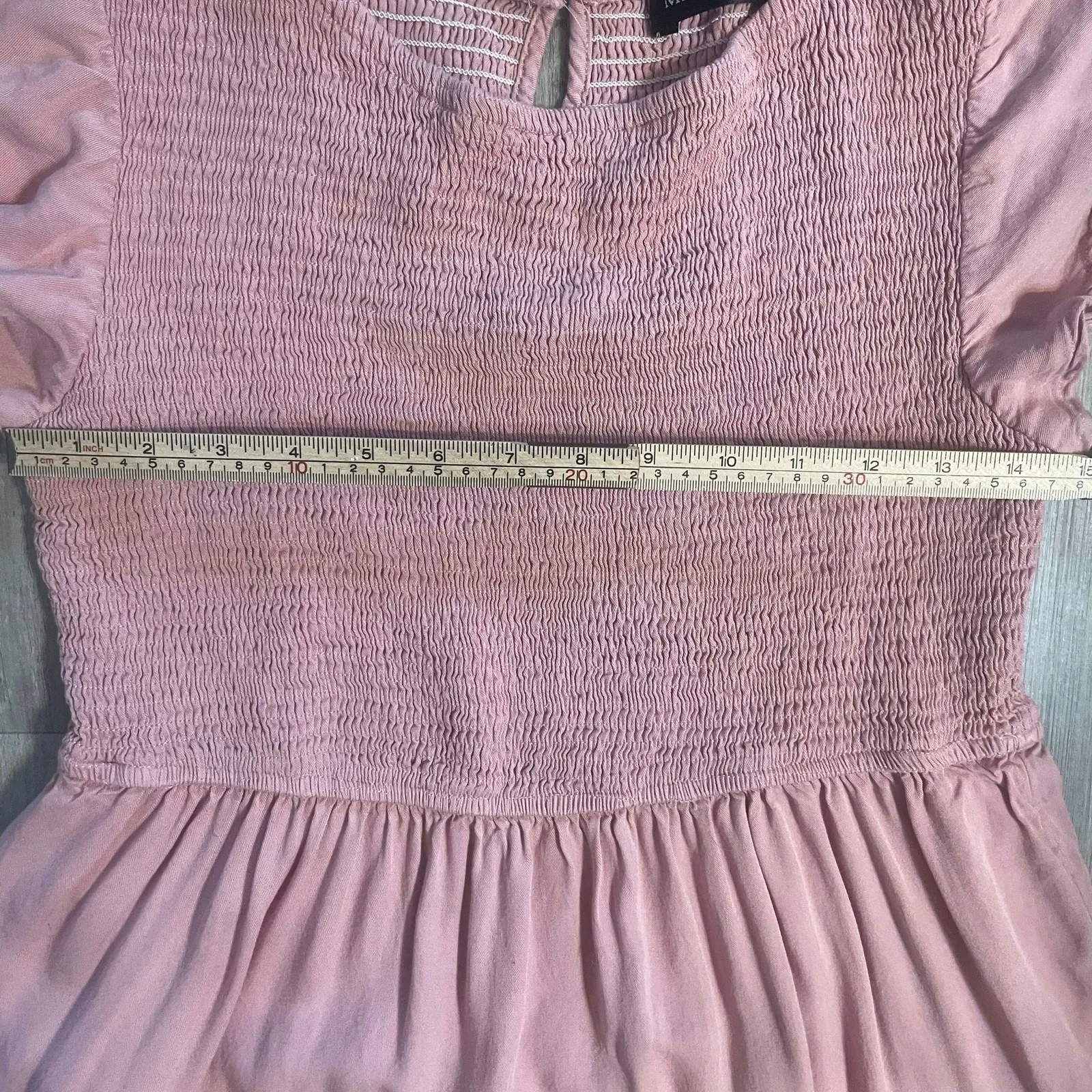 MEROKEETY FLUTTER SLEEVE V NECK SMOCKED TIERED MIDI DRESS SIZE L - Image 5