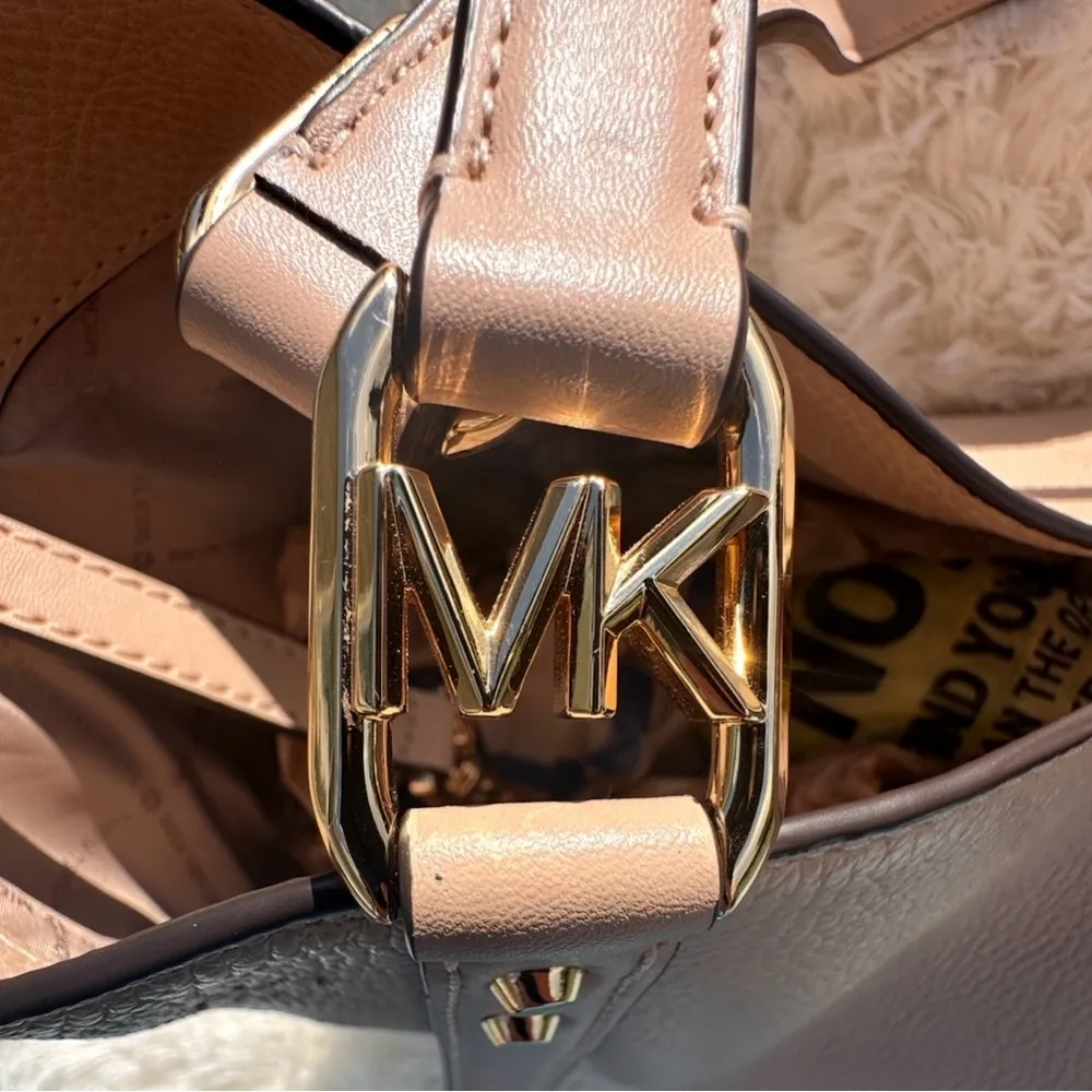 Michael Kors Alto Blush Tote - Image 8
