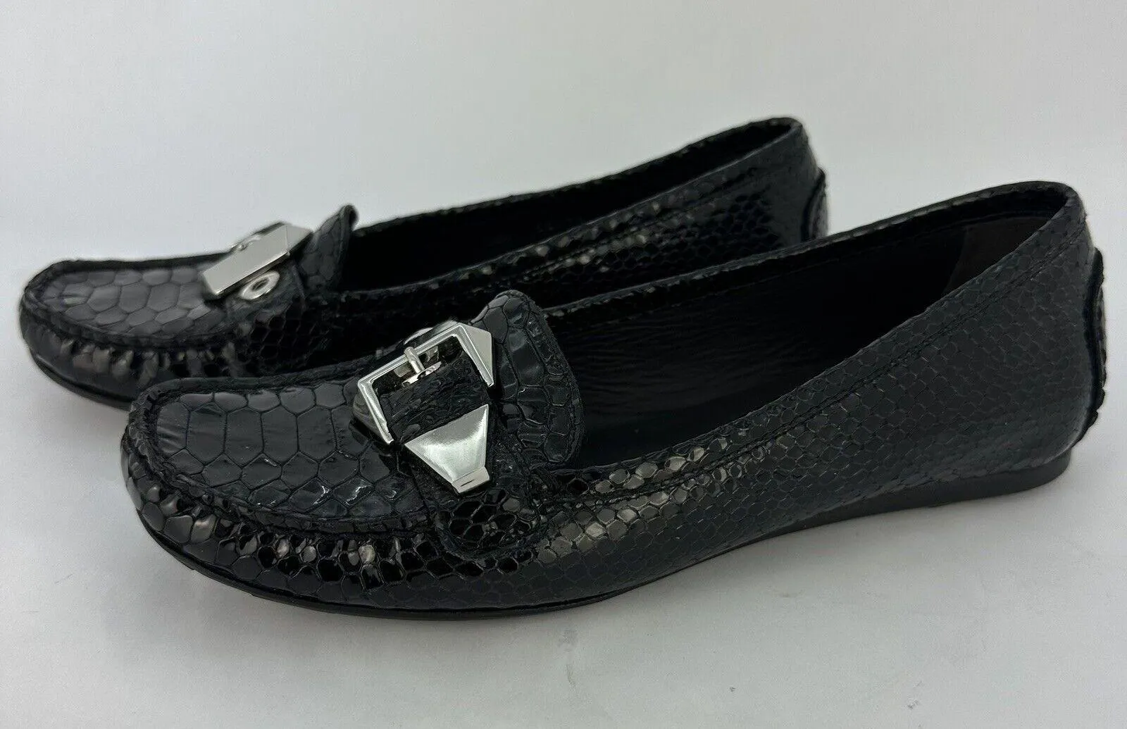Stuart Weitzman Women’s  Black Leather Snake Skin Loafers Buckle - Image 2