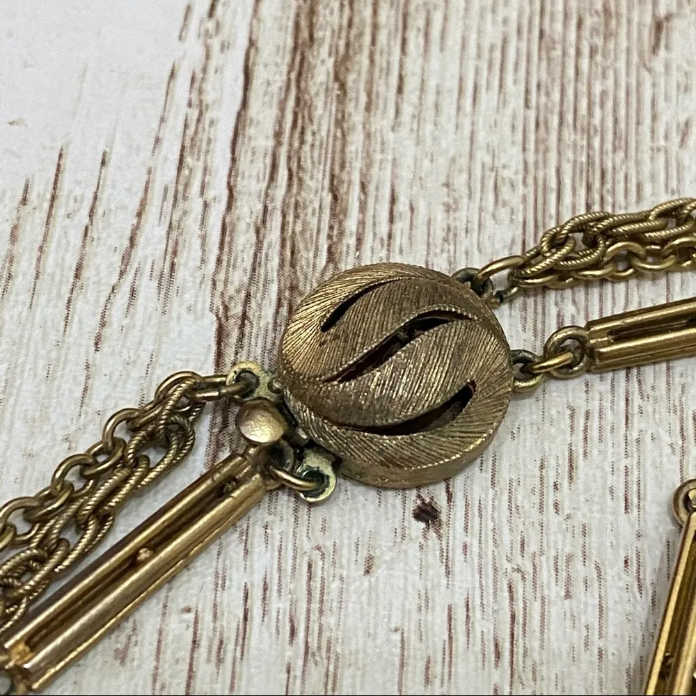 Vintage Unsigned Emerald Gold Chain Long Necklace - Image 11