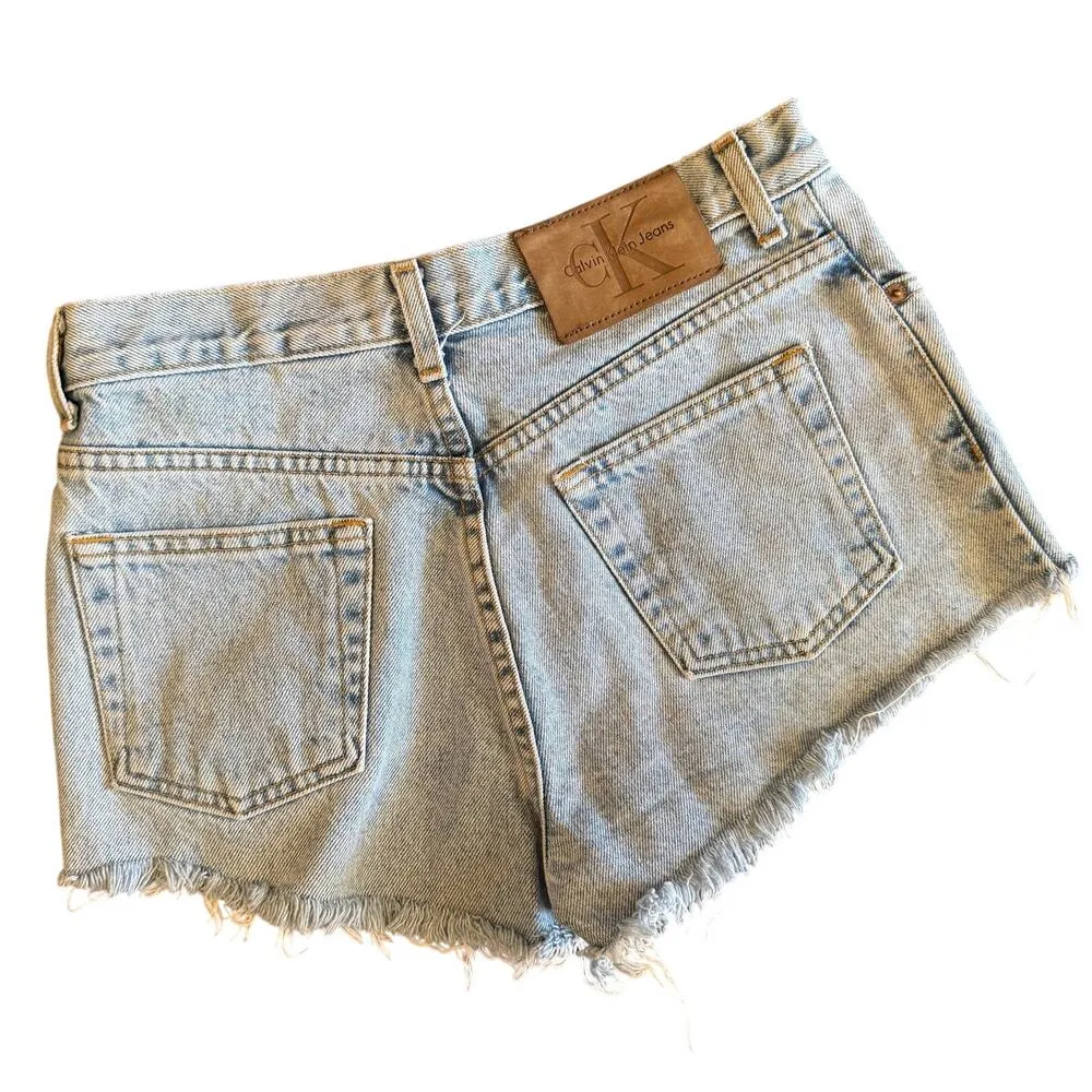 Calvin Klein 90s Denim Jean Short Shorts Size 5 Cut Off USA Light Wash CK Jeans - Image 3