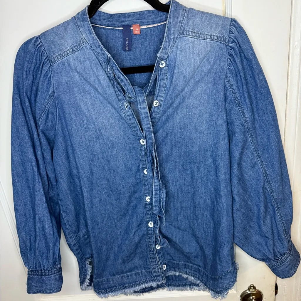 Pilcro Anthropologie Top Women XS Tie Front Neck Denim Button Fray Hem - Image 3