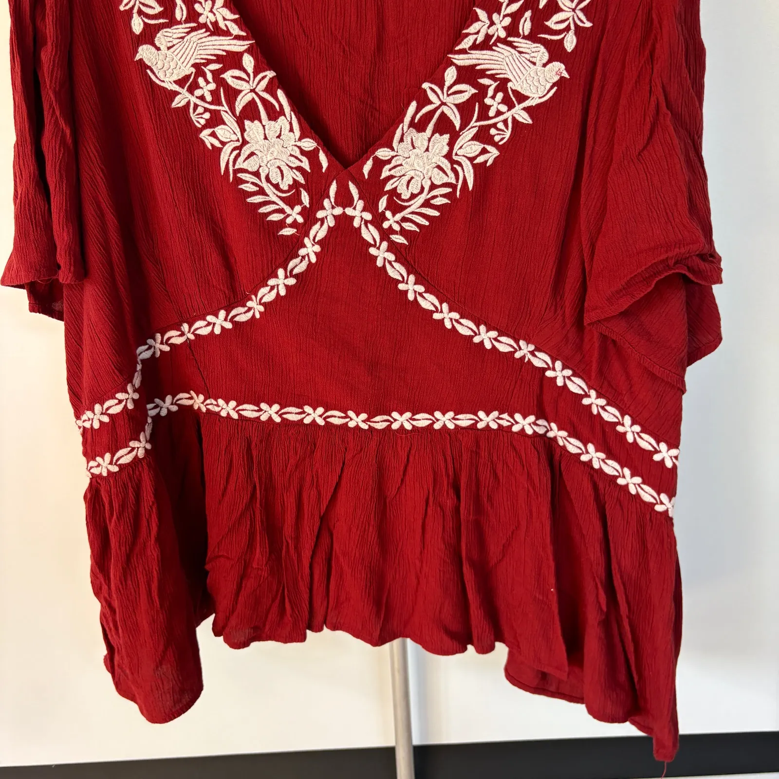 Knox Rose Red Embroidered Peplum Top Boho Cropped Peasant Stretch Plus Size 3X - Image 3
