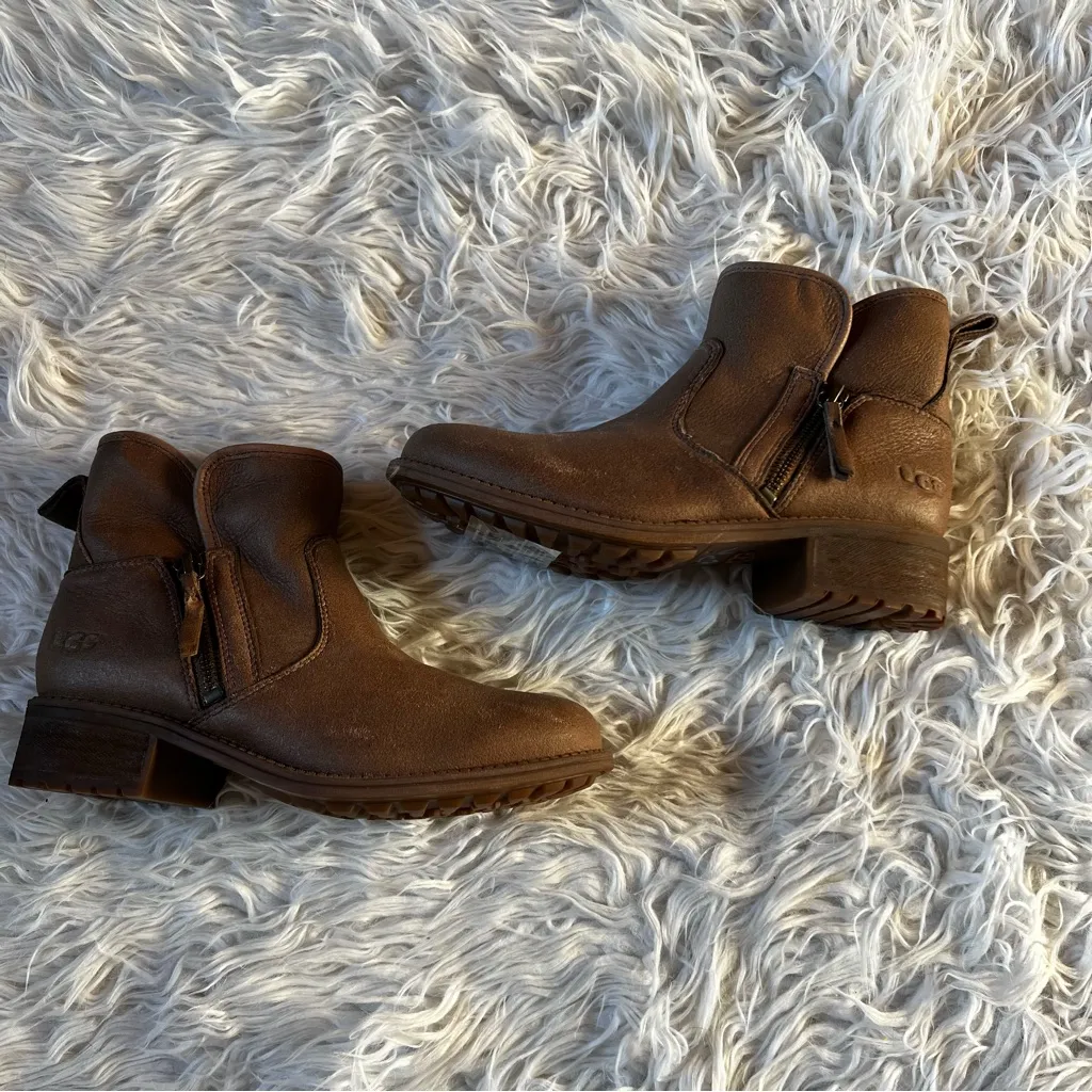 UGG Lavelle camel brown leather boots size 6 - Image 2