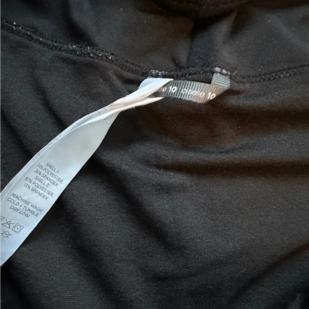 Oiselle  Roga Shorts Bundle Size 10 - Image 3