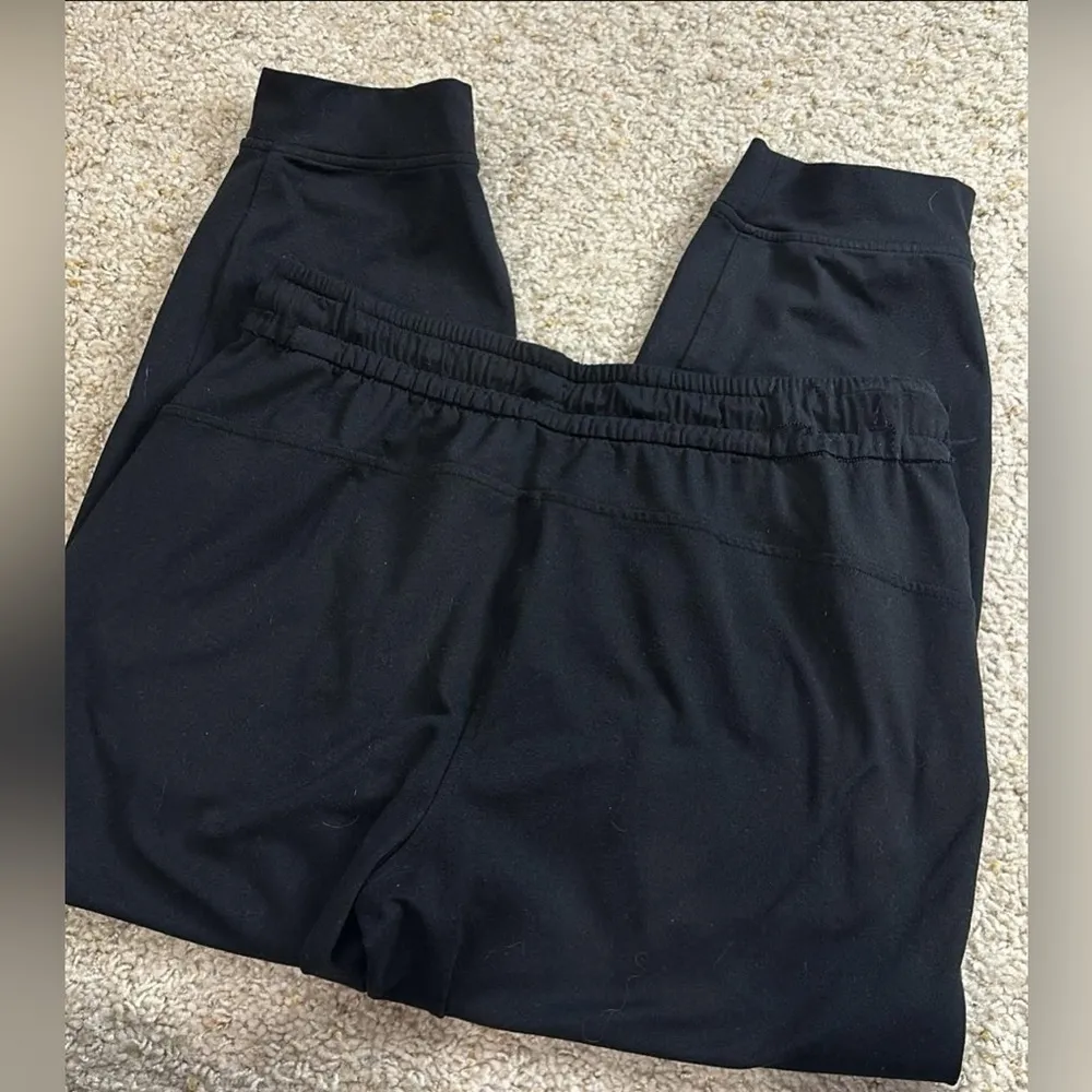 Lululemon Soft Jersey Classic-Fit Mid-Rise Cropped Jogger - Image 2