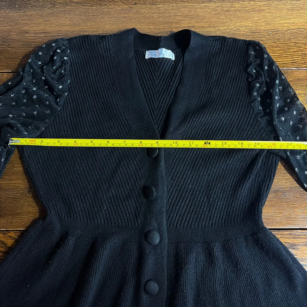 89th and Madison Women's Black Embellished Mesh Sleeve Sweater Twee Wimsigoth - Image 9