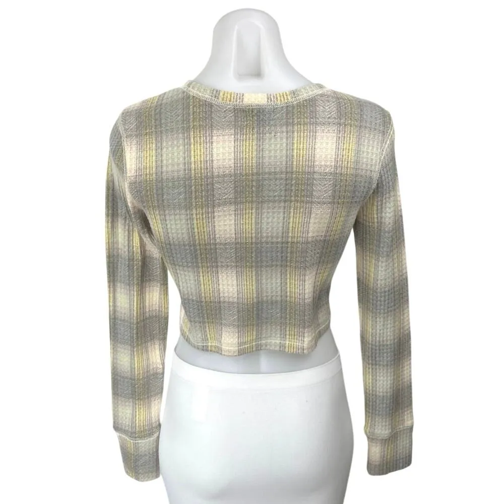 Urban Outfitters Cream Plaid Long Sleeve Waffle Knit Crop Sweater Top Size M - Image 2