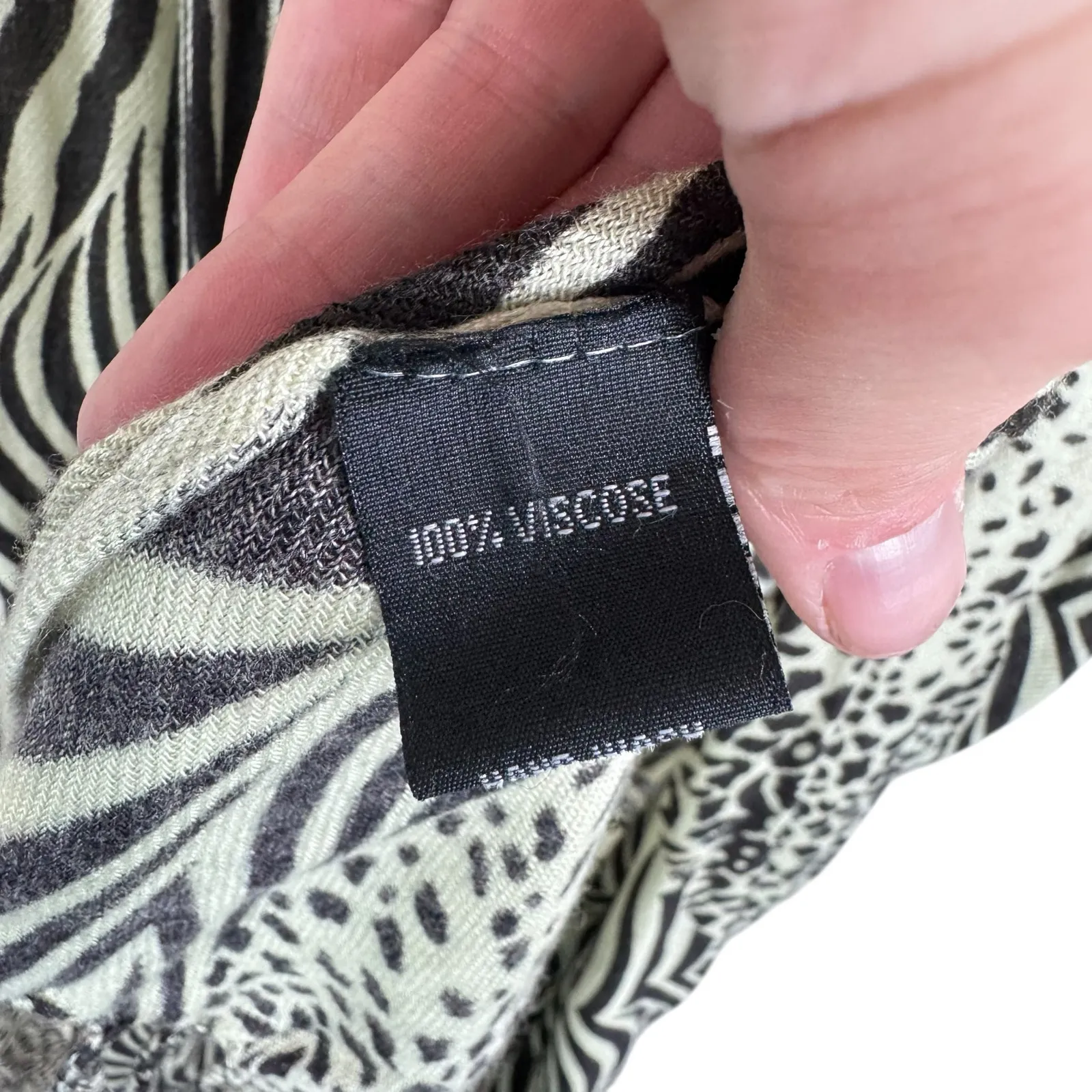 Black Cream Leopard Zebra Fringe 100% Viscose Lightweight Blanket Scarf - Image 4