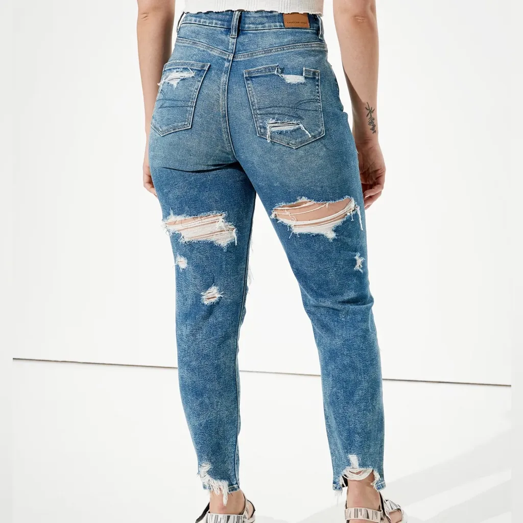 Stretch Hi Rise Ripped Distressed Mom Jeans - Image 2