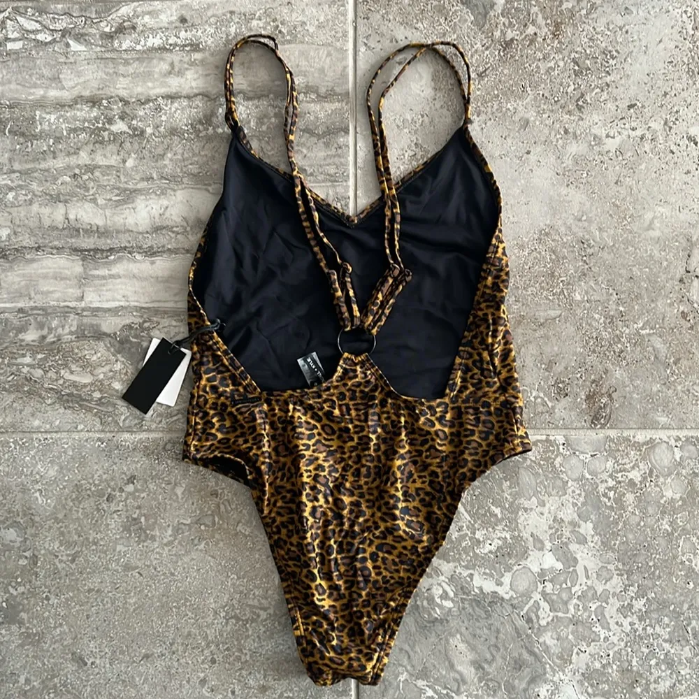 Kendall + Kylie Ring Back V-Neck One Piece Swimsuit Size M, New w/Tag $120 - Image 6