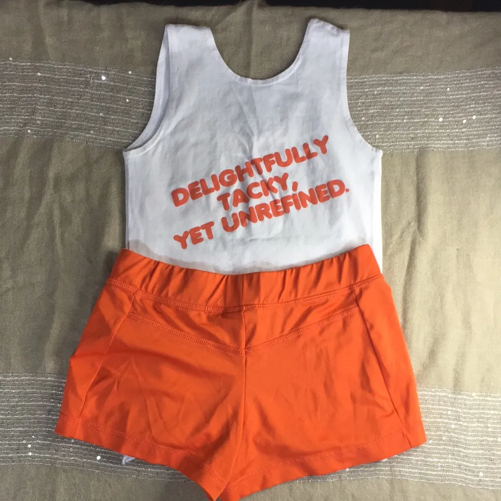 B24 #5 Hooters Girl Worn Uniform Tank/Shorts from Newnan Georgia Size XXS - Image 6