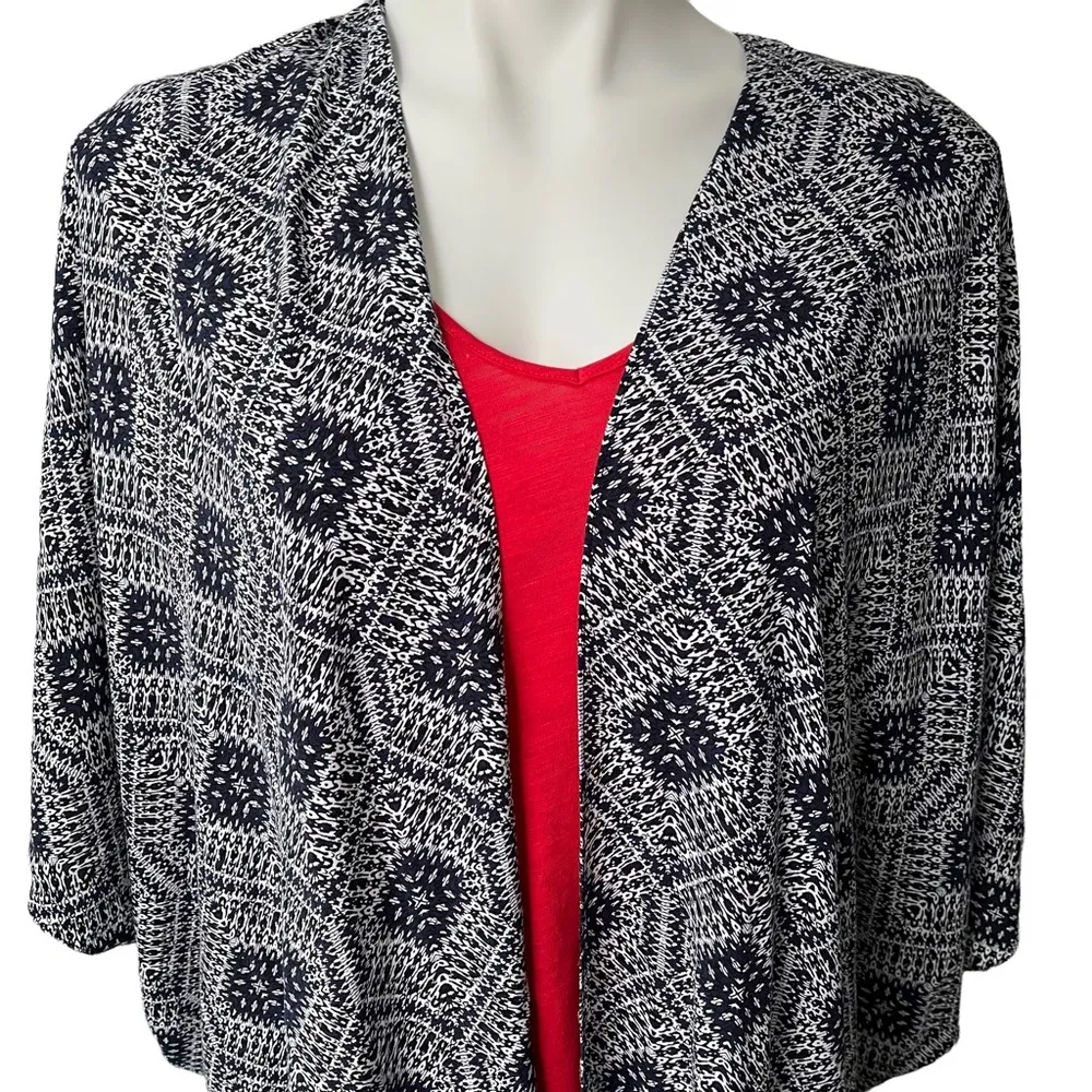 Altar’d State Navy/White Rayon Kimono - Image 5