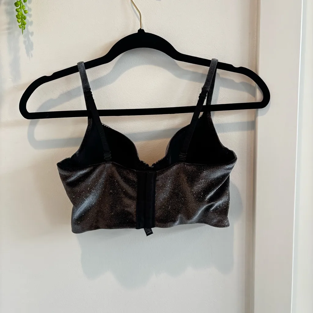 Victoria's Secret Grey Velvet Sparkly Y2K Lined Demi Bra Size 34B Shaping Boning - Image 4