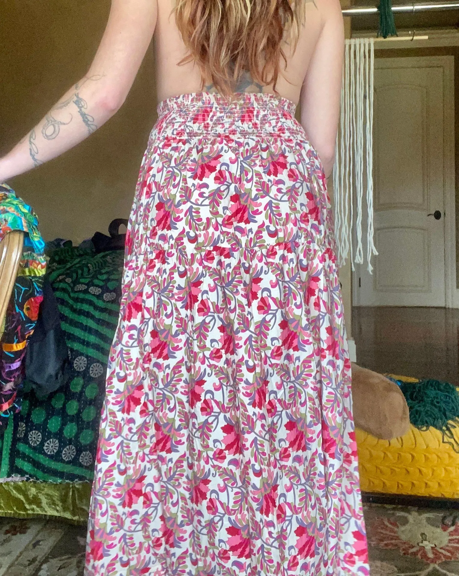 Sexy High Low Skirt Unique Small - Image 4