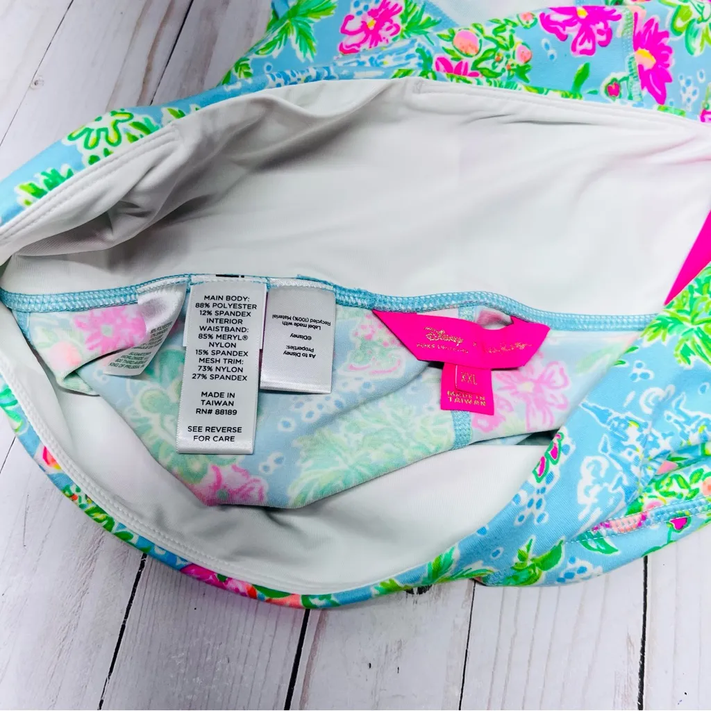 Lilly Pulitzer x Disney NWT Weekender Midi Leggings Lilly loves Disney Size XXL - Image 6