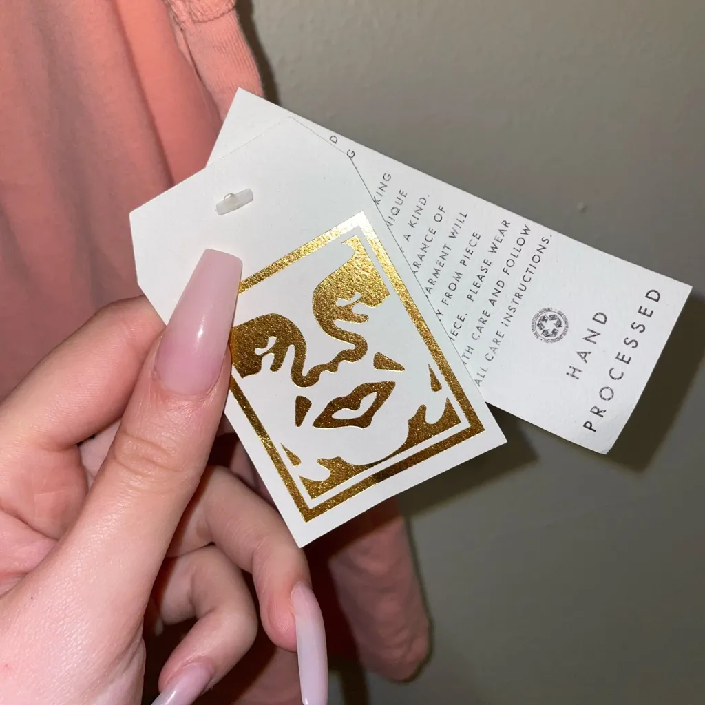 NWOT-Obey graphic tank - Image 4