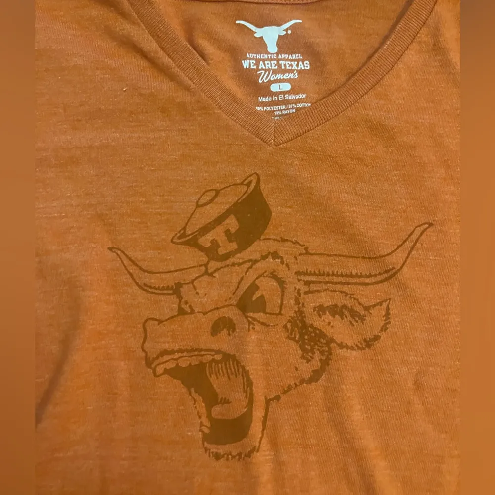 University of Texas longhorns vintage v neck women’s shirts Orange Size L - Image 2