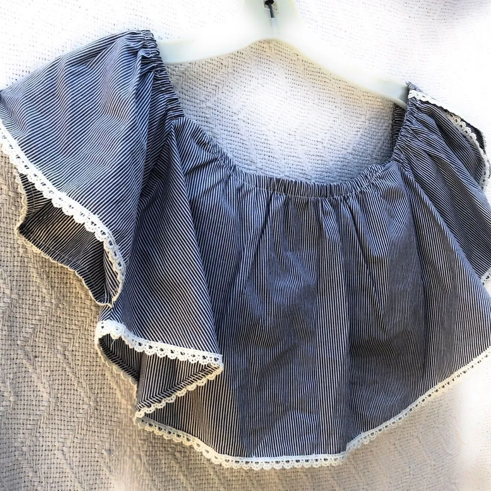 MISA Los Angeles Flutter Crop Top‎ - Image 3