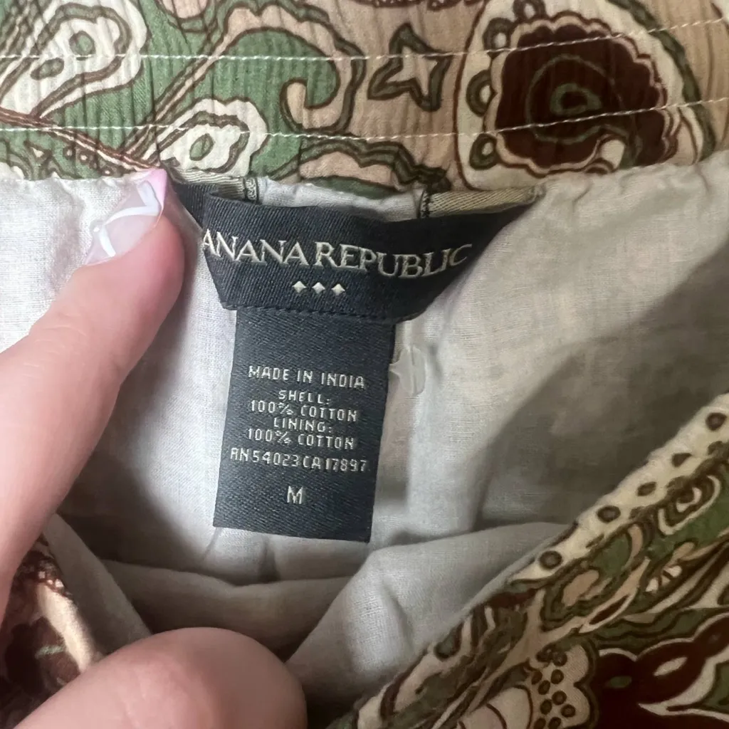 Banana Republic Women Size medium Paisley Print Knee Length‎ Flare Skirt - Image 2