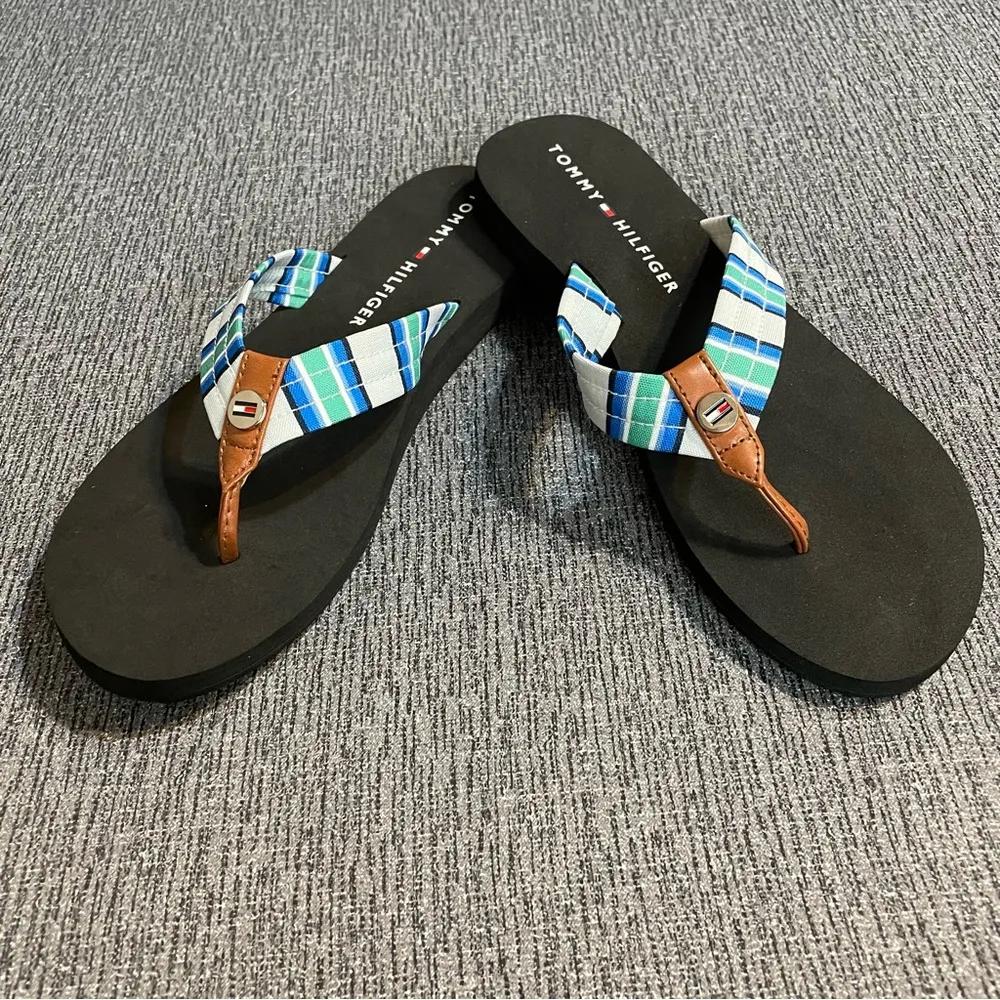 Tommy Hilfiger  Cazlea Flip Flop Sandal - Image 3