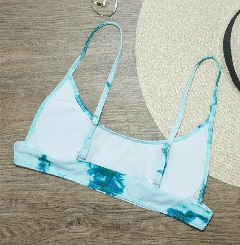 SheIn teal tie dye bikini top! - Image 3