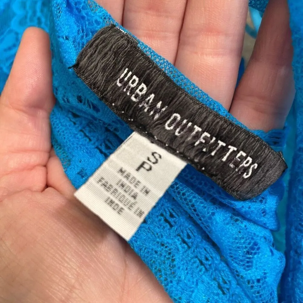 Urban Outfitters Malibu Blue Jaqueline Lace Romantic Crop Top Small NWOT - Image 5