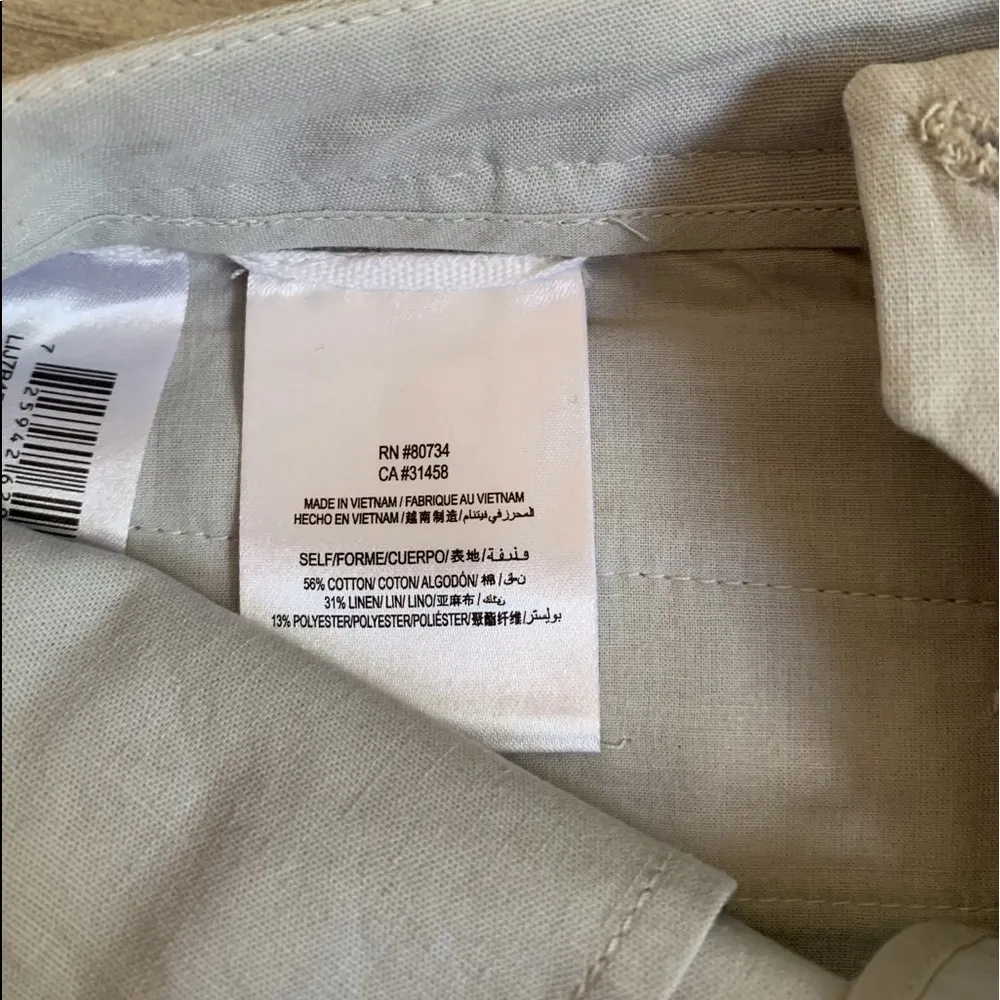 BCBGMaxazria Yasmin Pleated Shorts - Image 6