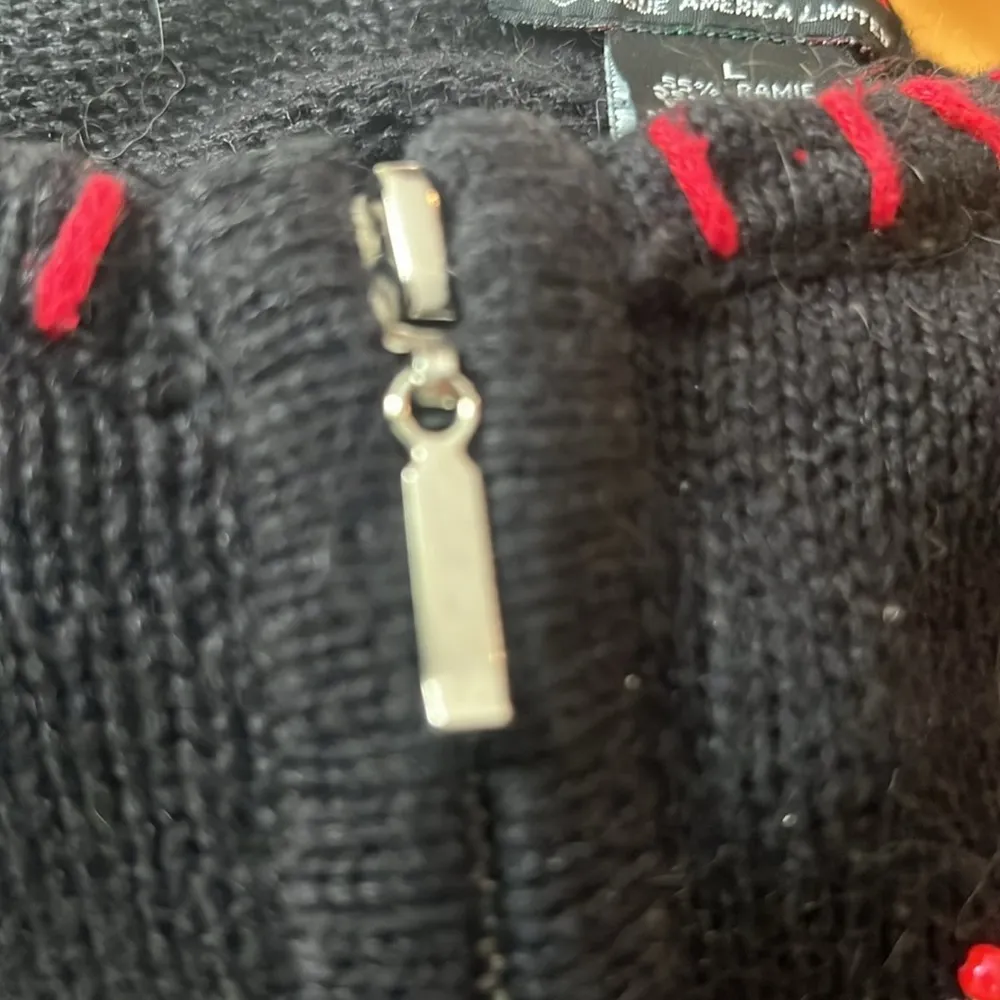 Designers originals studio women’s Christmas full zip up sweater size large. Black - Image 8