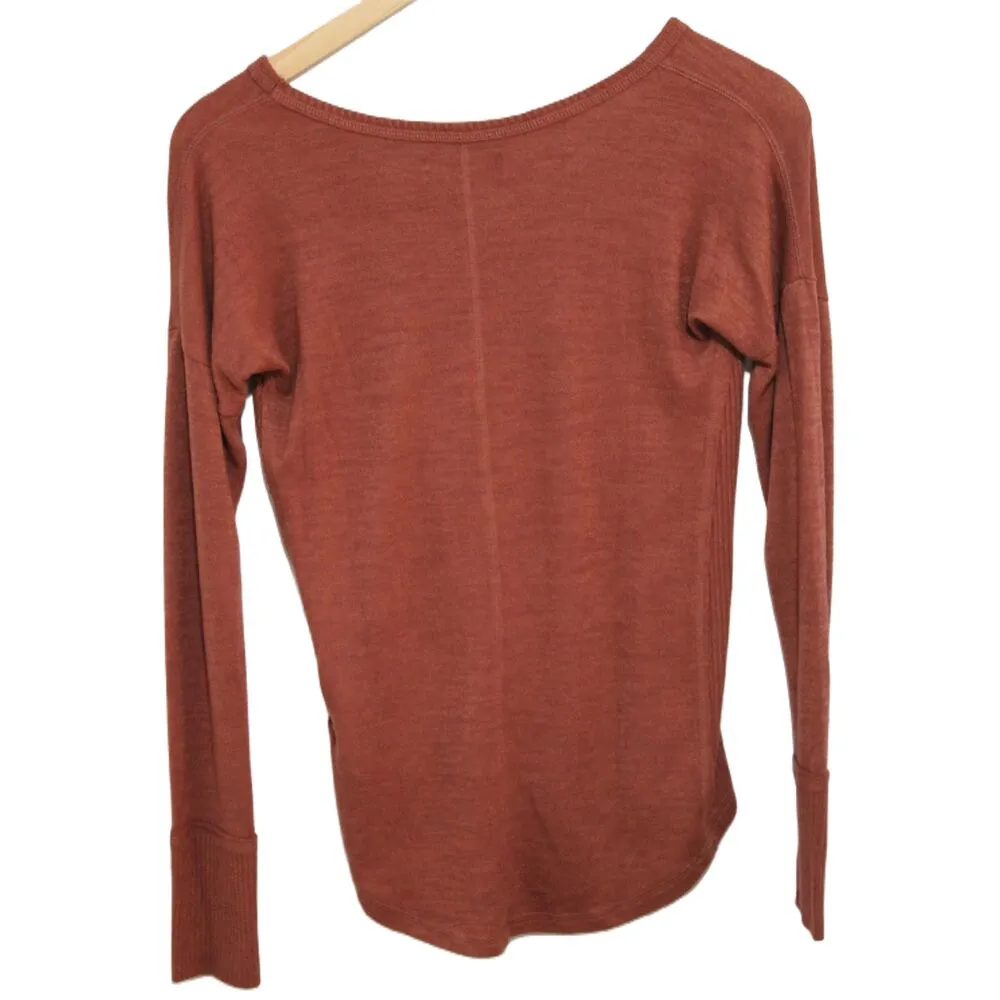 Womens Abercrombie & Fitch Soft AF Cozy Red Ribbed Knit V-Neck Sweater Size XS - Image 2