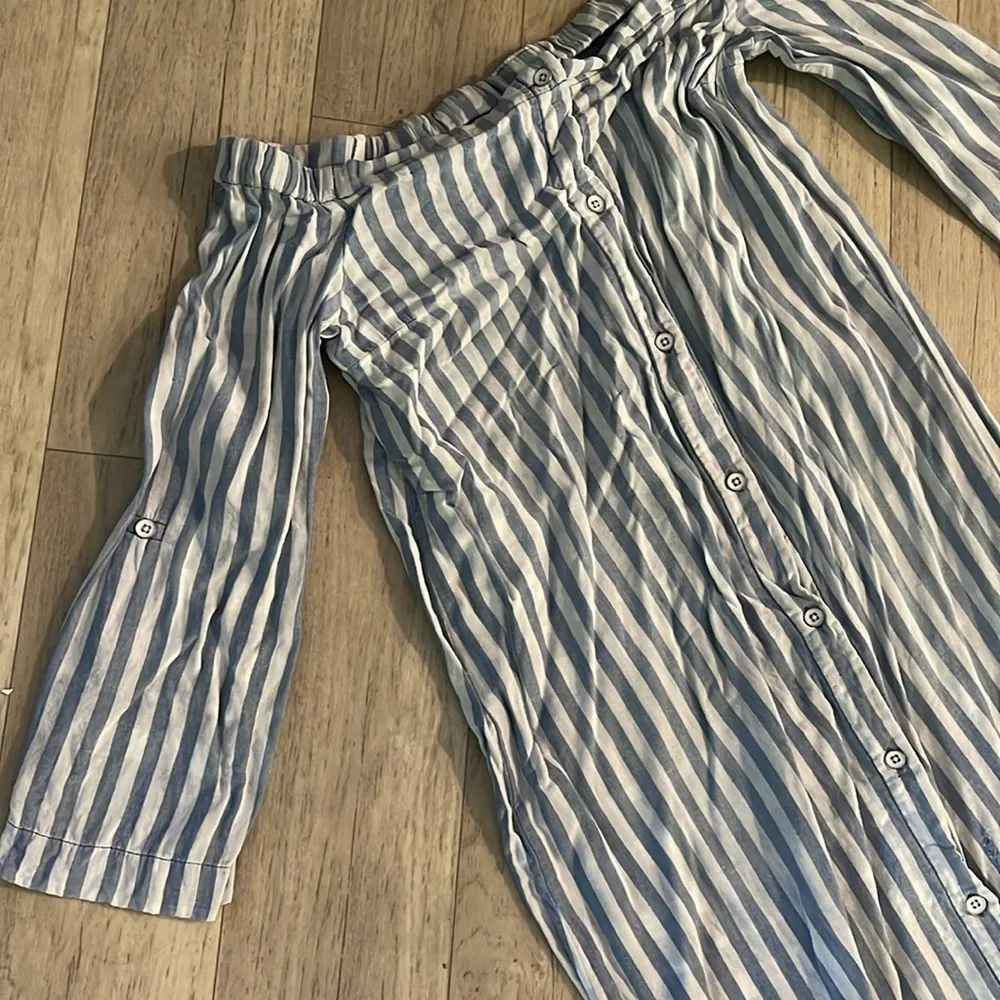 Cloth & stone xs Striped Off-Shoulder chambray button down Dress Anthropologie - Image 3