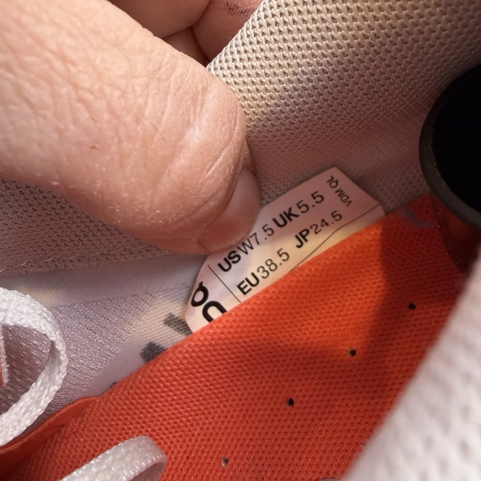 On Cloudboom Echo 3 Running Shoes White Flame orange/black Women's 7.5 New - Image 9